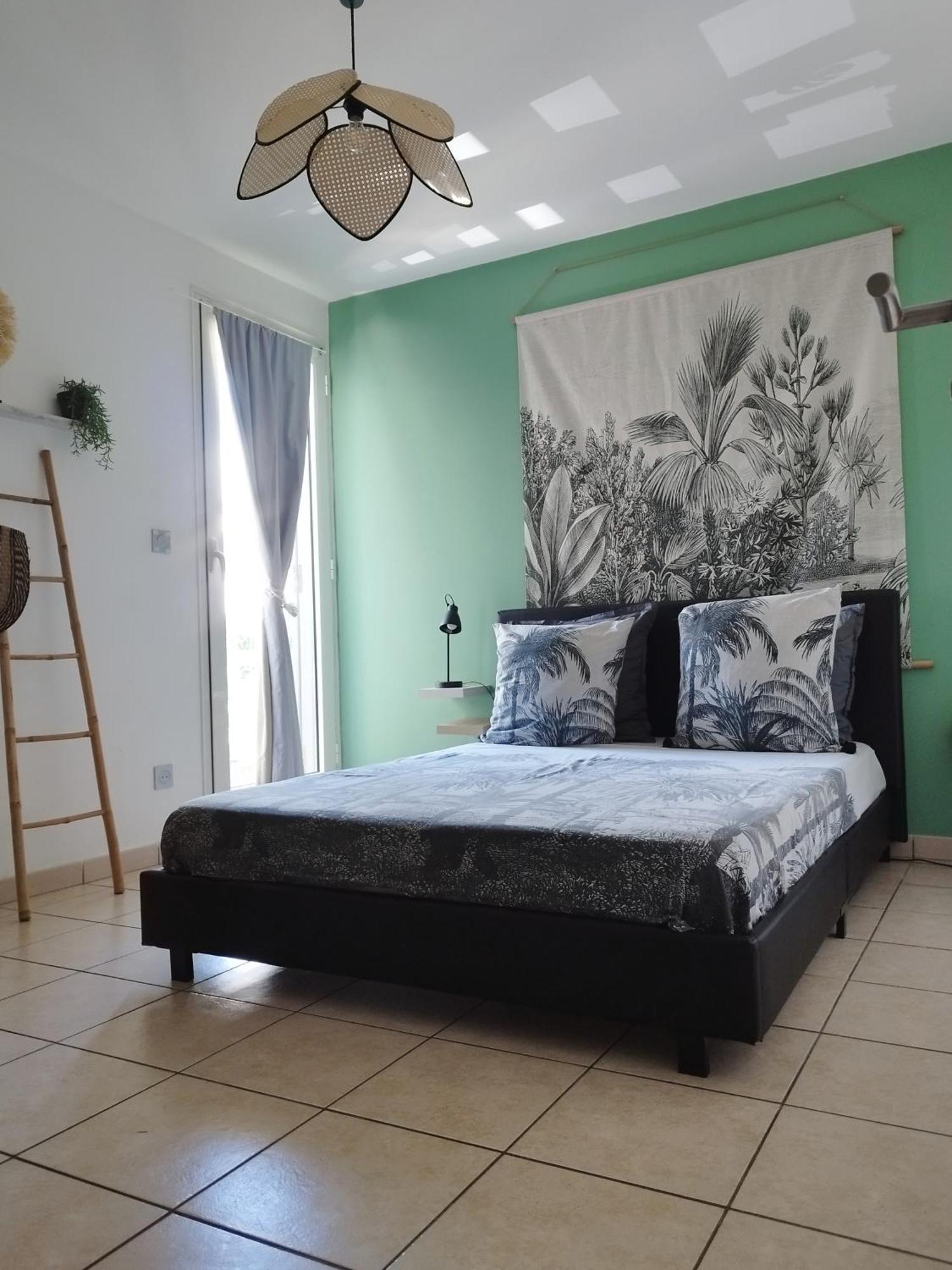 Terla Bel Appartement 3 Pieces Clim & Parking แซ็ง-ปีแยร์ ภายนอก รูปภาพ